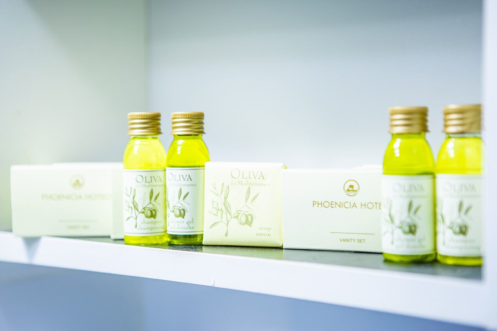 combined shower/bathtub, free toiletries, hair dryer, bathrobes