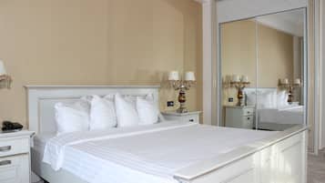 Suíte júnior, 1 cama de casal (Premium) | Camas com colchões pillow-top, frigobar, cofres nos quartos