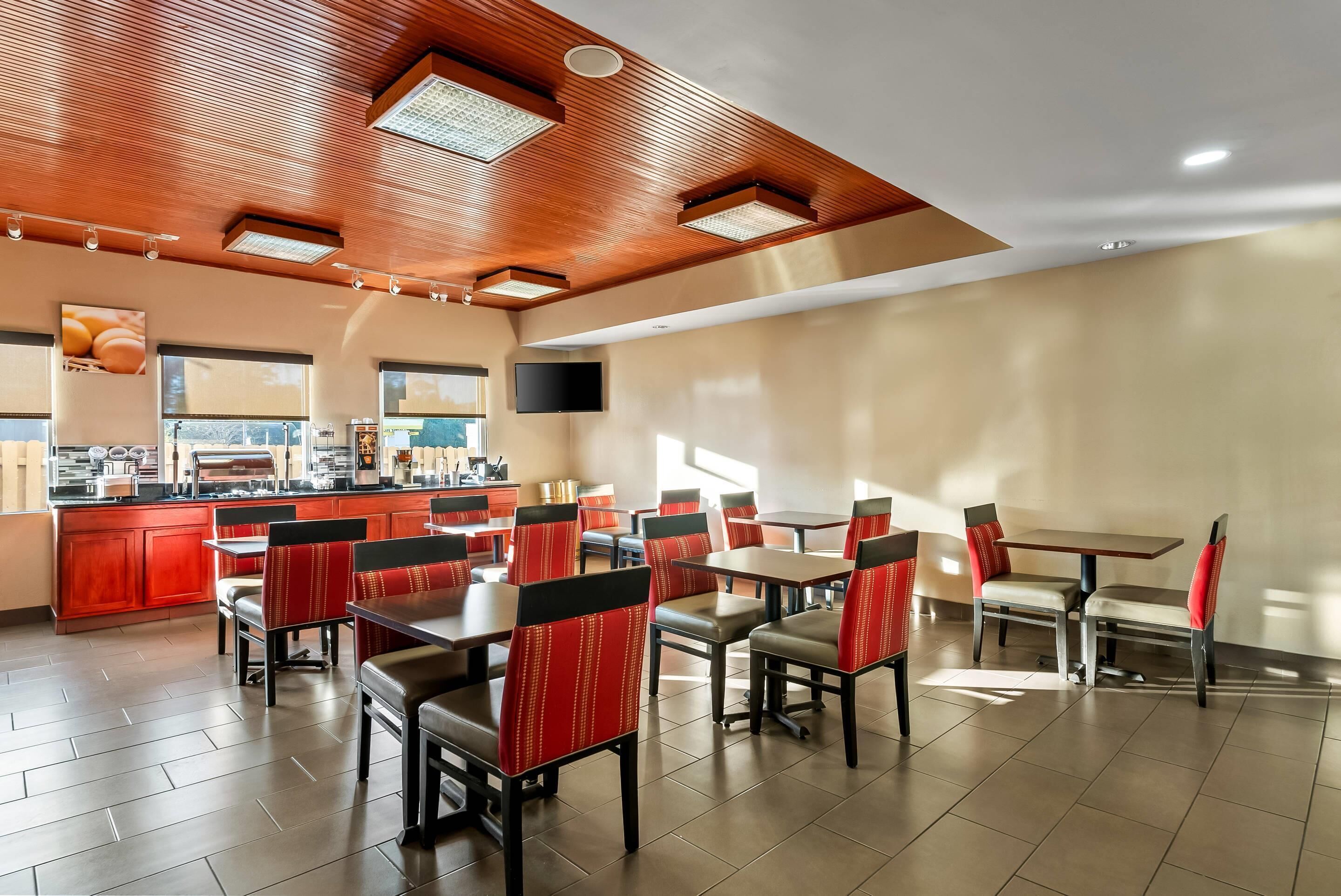 Desayuno buffet incluido todos los días 