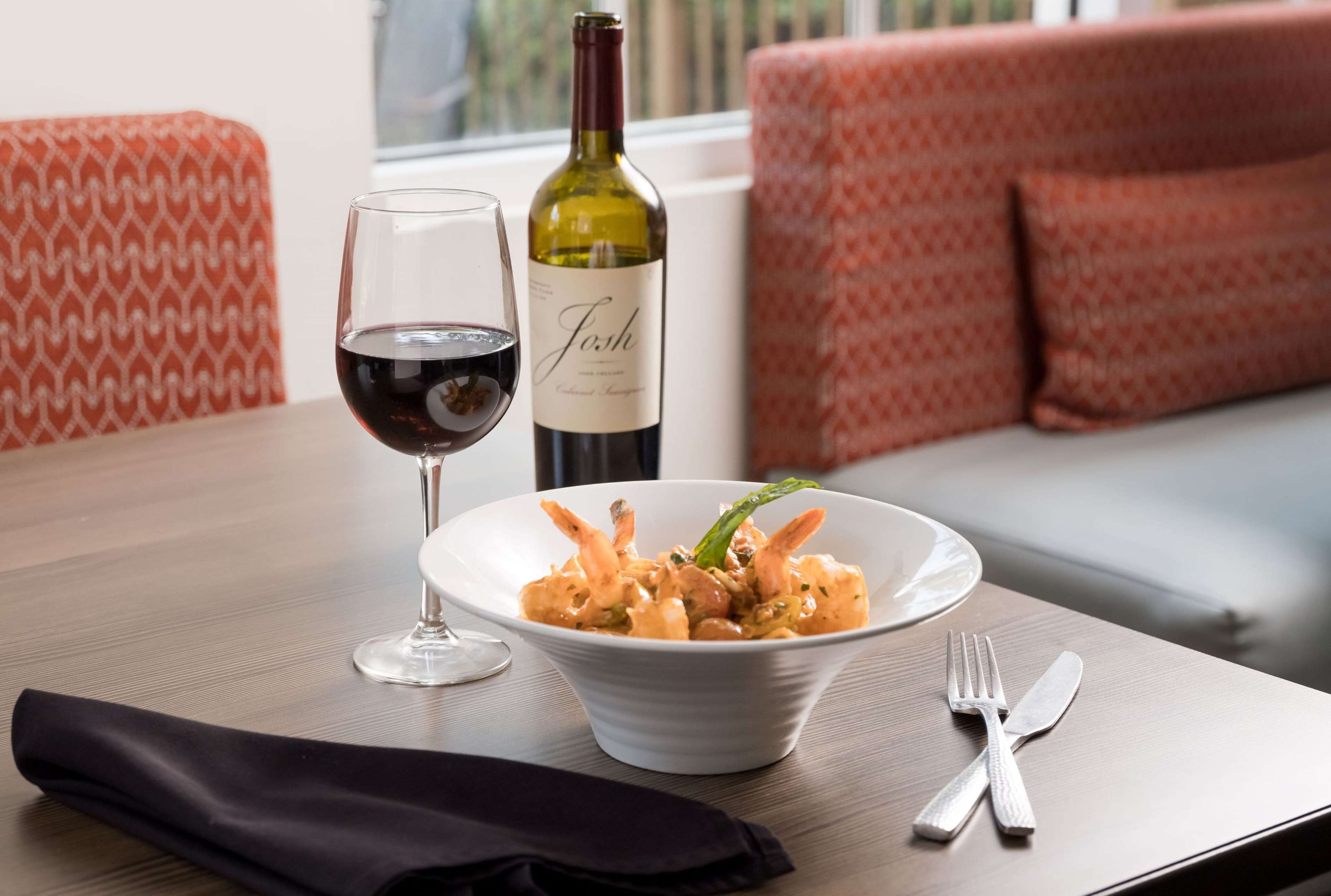 breakfast, lunch and dinner served