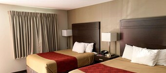 Econo Lodge Portland Downtown