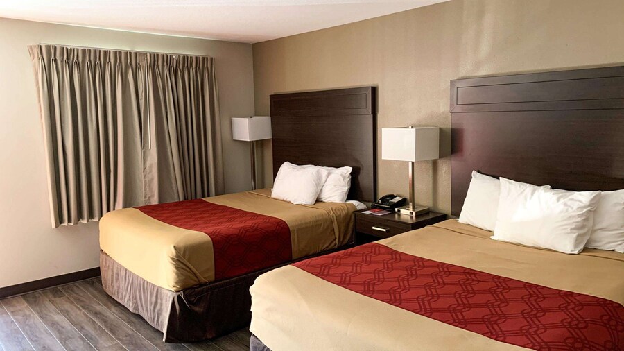 Econo Lodge Portland Downtown