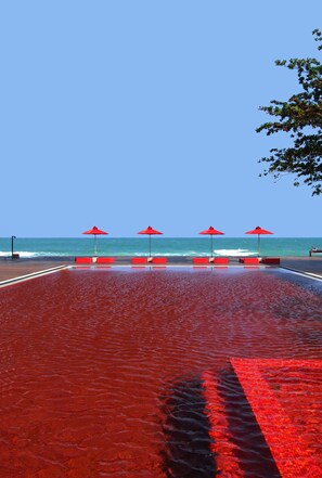 2 outdoor pools, pool umbrellas, sun loungers