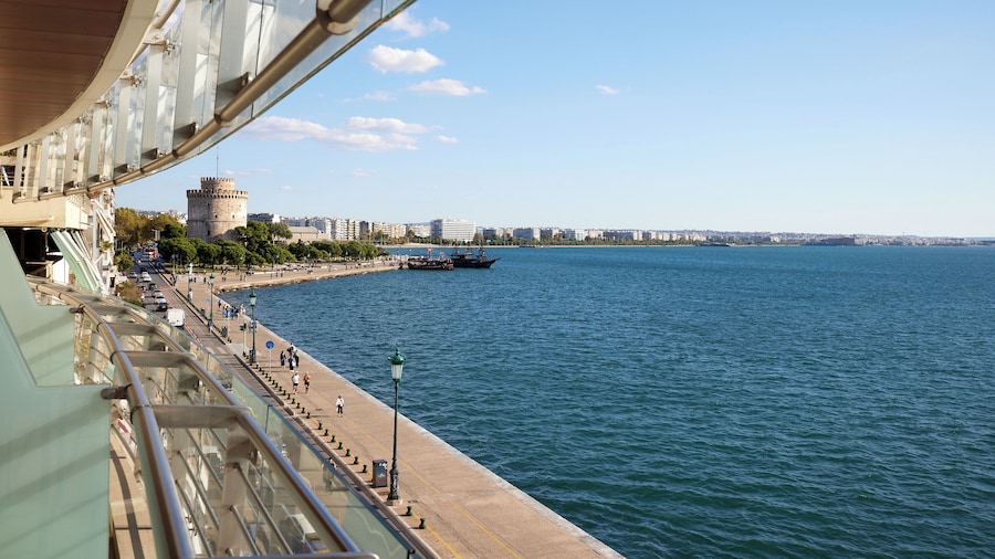 Daios Luxury Living