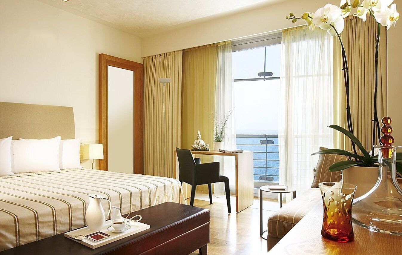 executive double room, sea view | premium bedding, down duvets, free minibar, in-room safe