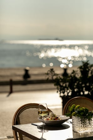 Lunch, dinner, brunch served; sea views