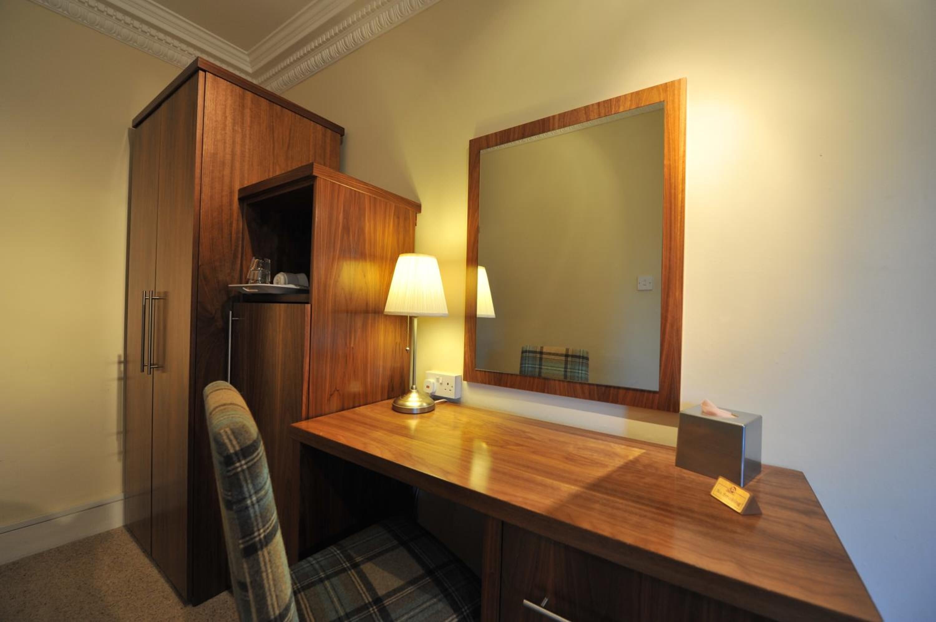 desk, soundproofing, iron/ironing board, free wifi