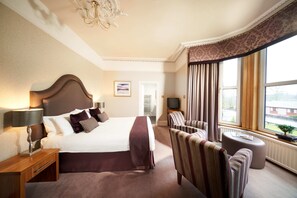 Superior Room | Desk, soundproofing, iron/ironing board, free WiFi - Poppies Hotel (Callander)