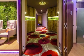 Sauna, bain à remous, hammam