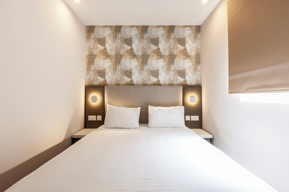 Minibar, in-room safe, desk, blackout drapes