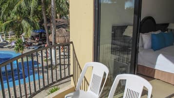 Junior Studio Suite | Terrace/patio