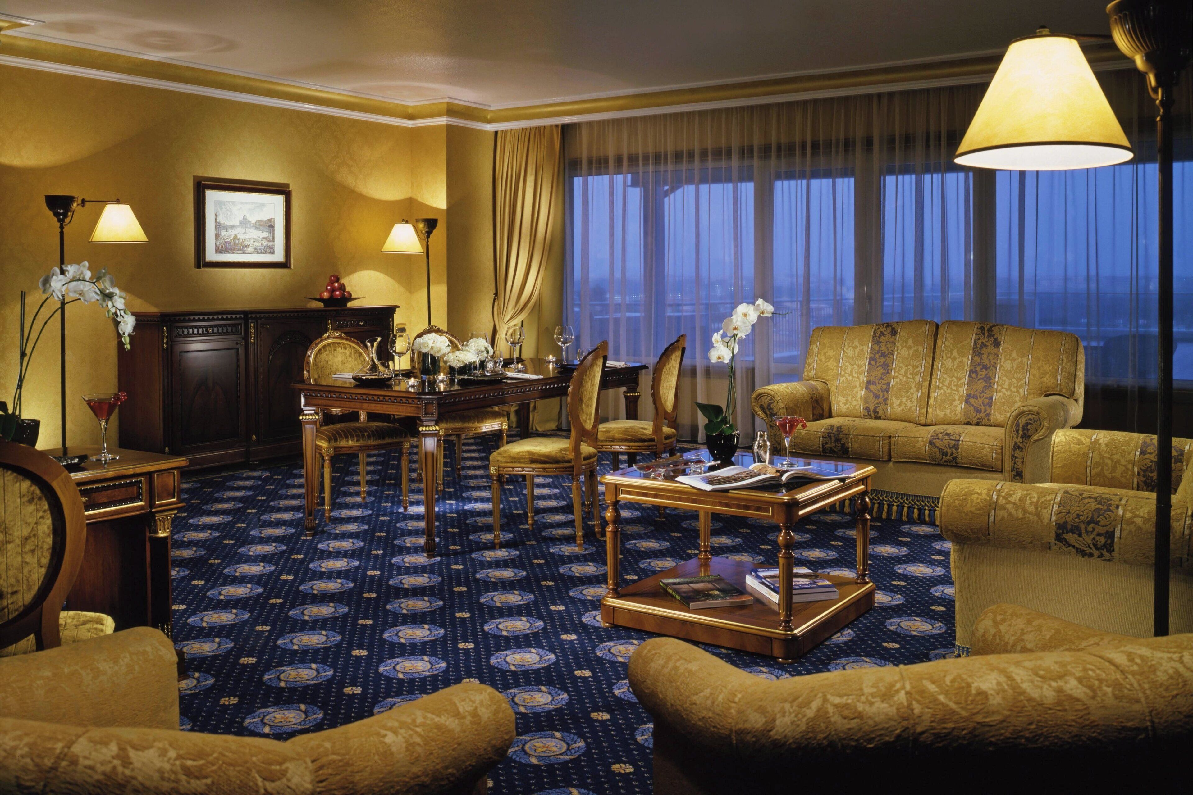 presidential suite, 1 king bed, balcony | 1 bedroom, premium bedding, down duvets, in-room safe
