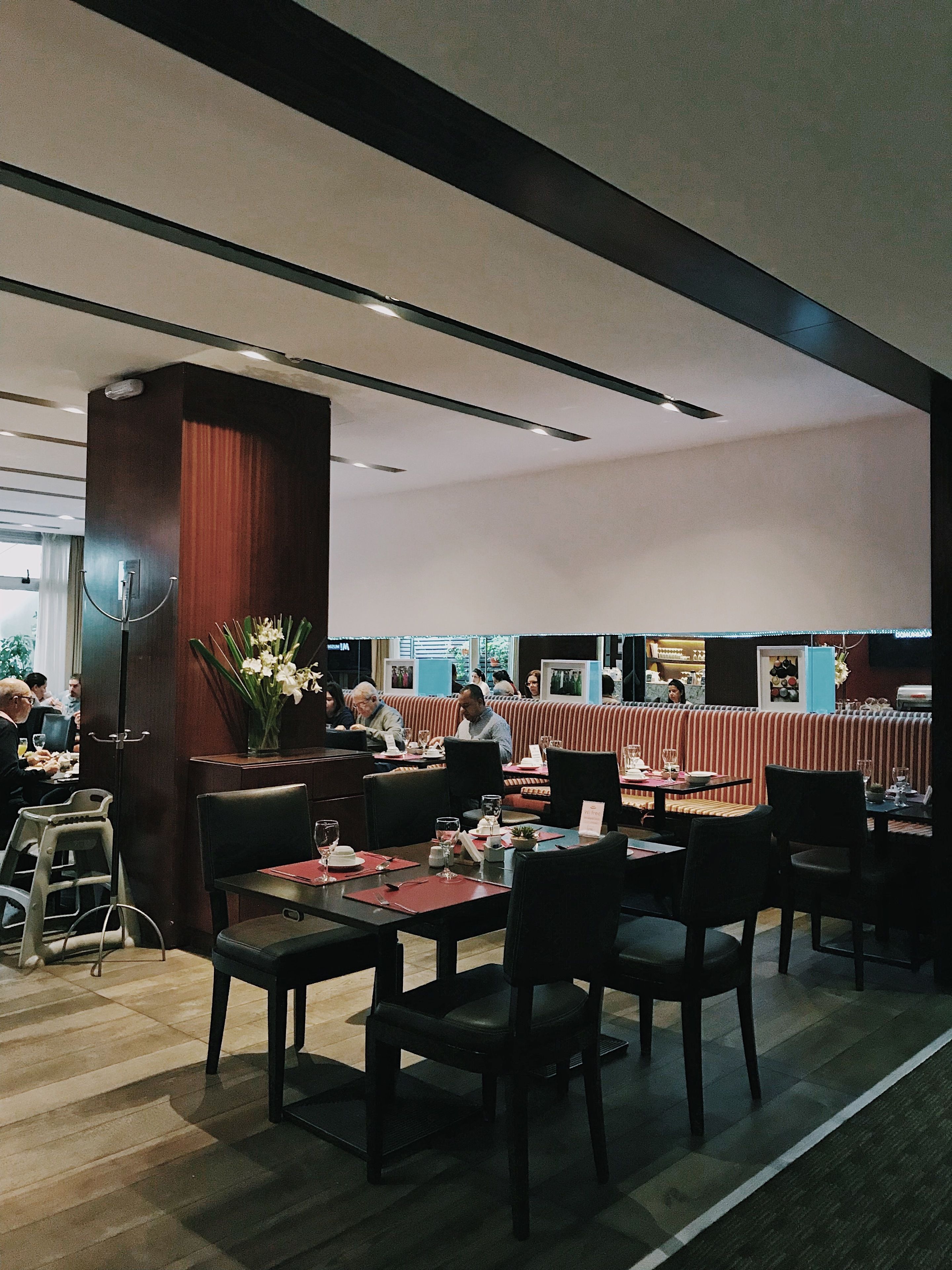 Daily buffet breakfast for a fee