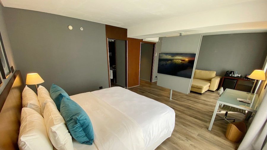 474 Buenos Aires Hotel