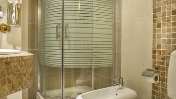 Shower, free toiletries, hair dryer, bathrobes