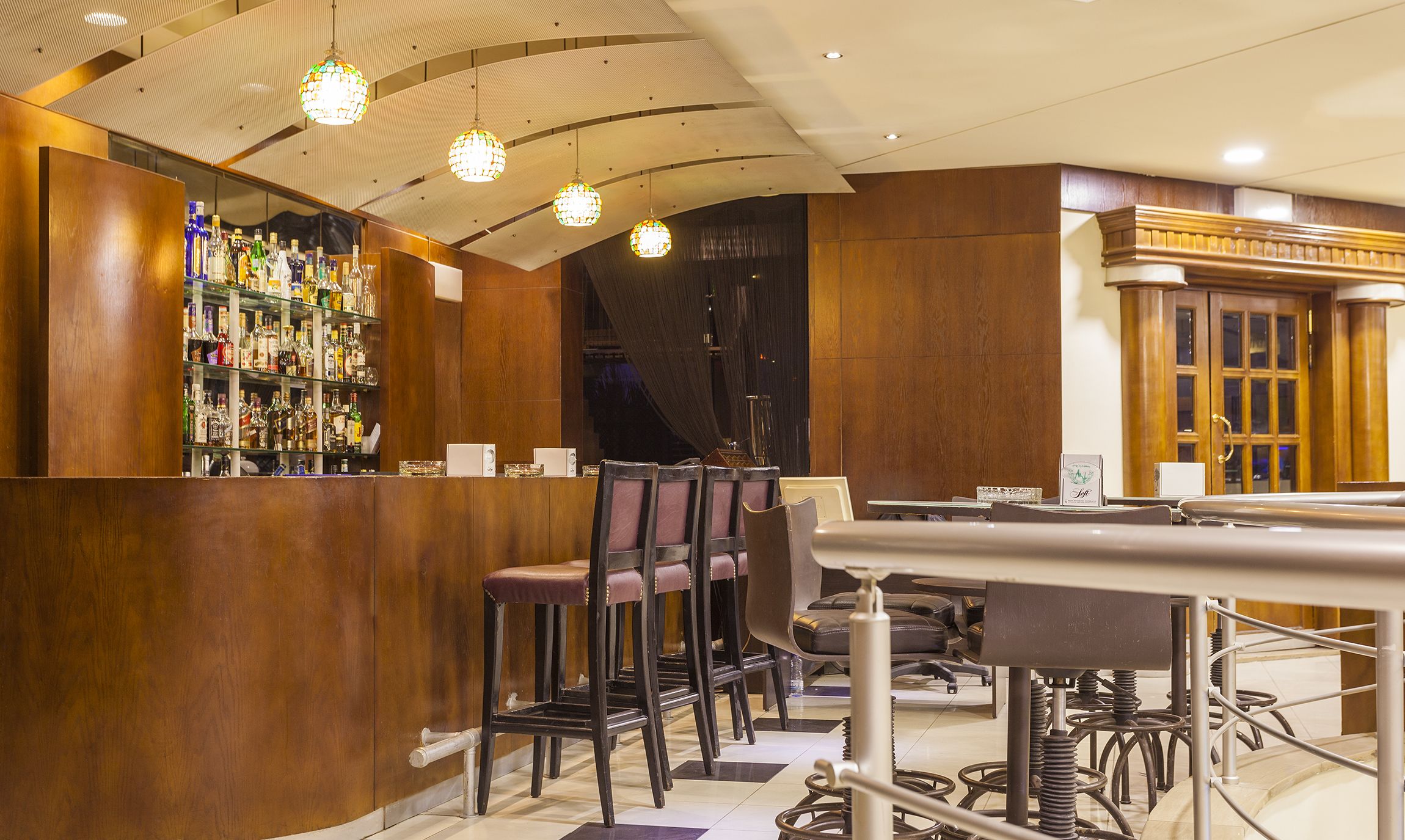 Bar (en la propiedad)