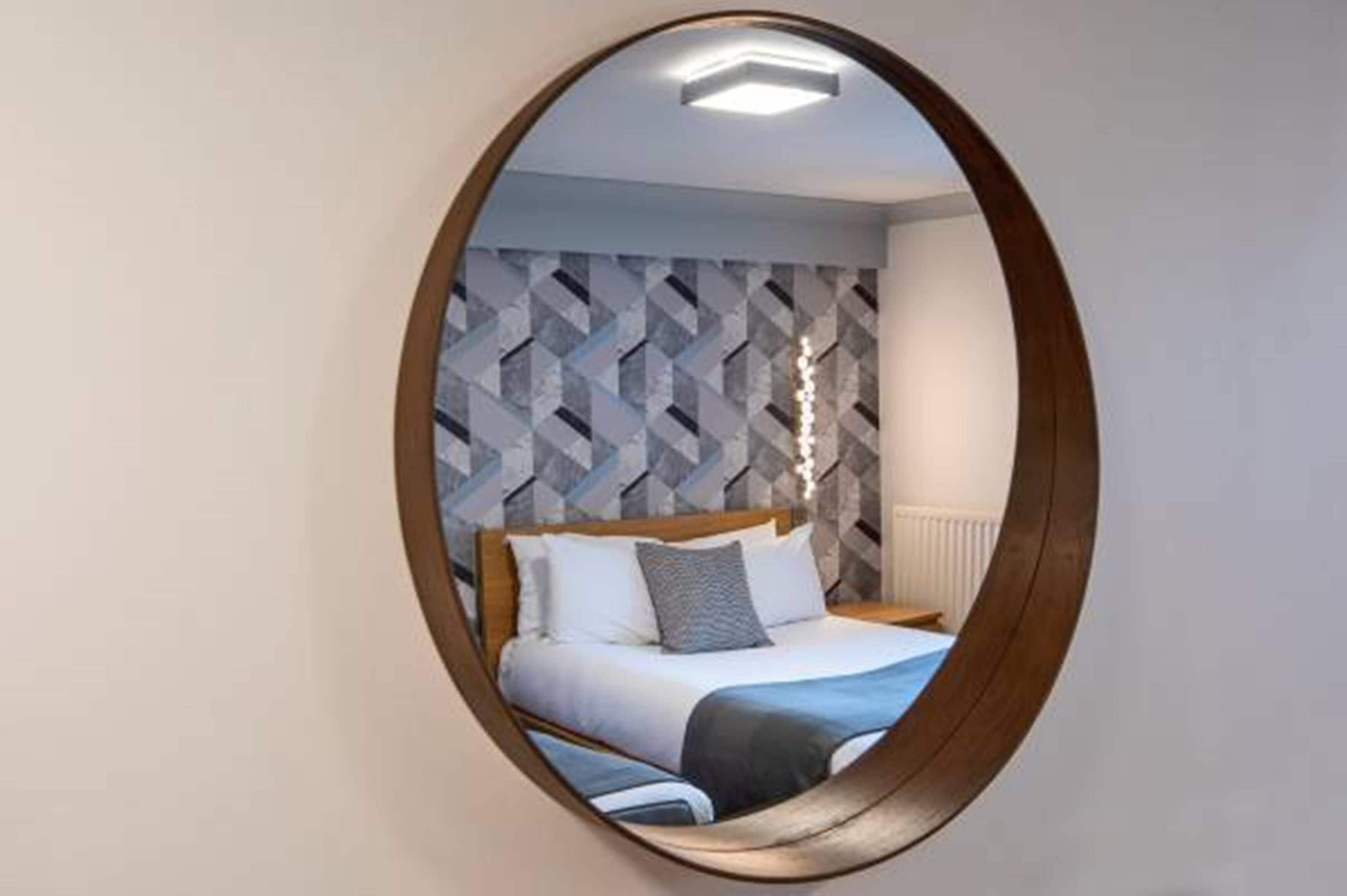 Premium Family Room with two double beds | Literie hypoallergénique, coffres-forts dans les chambres, bureau