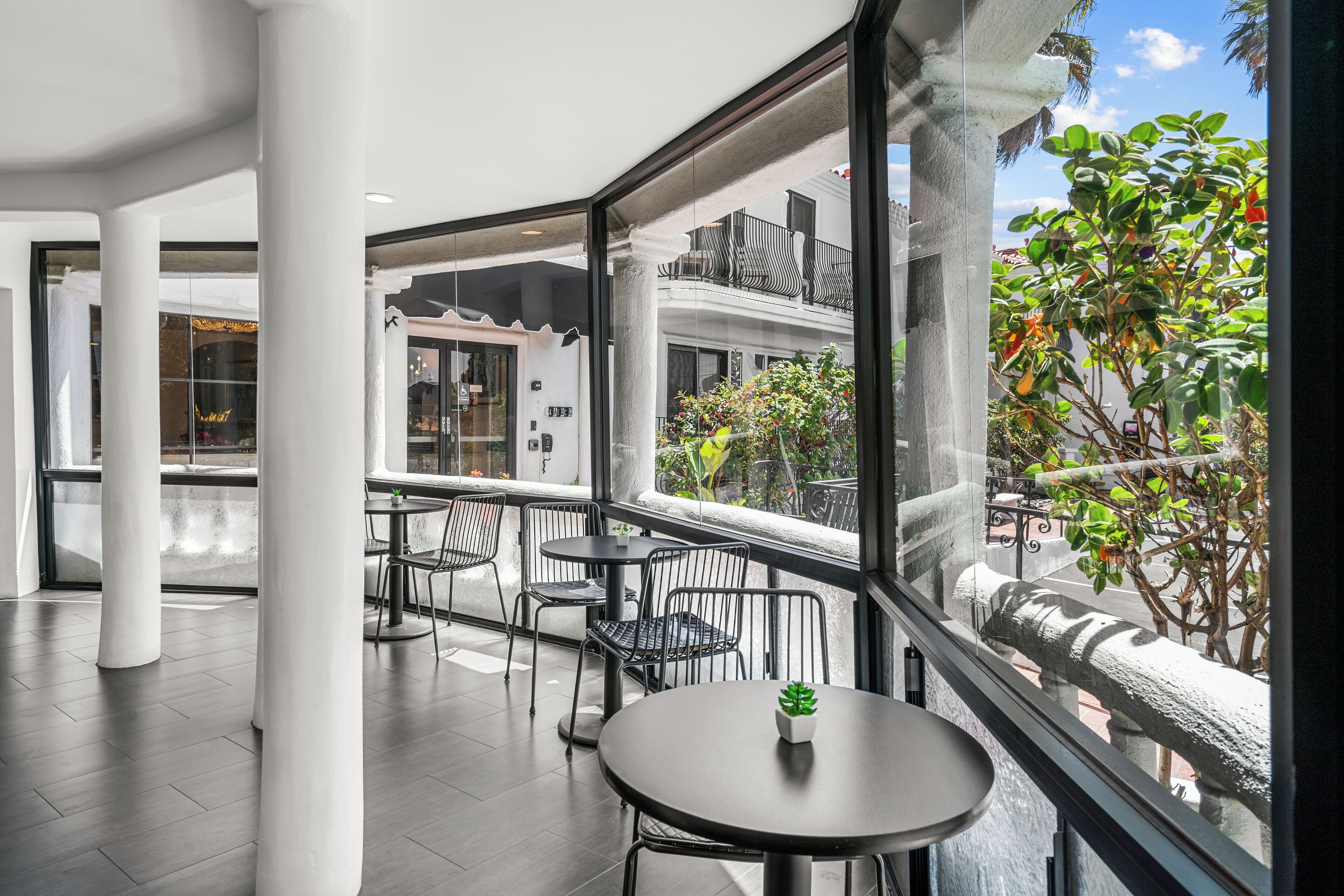 Área de estar no saguão