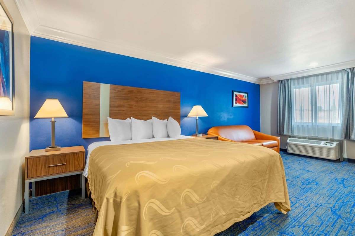 Premium bedding, pillowtop beds, desk, laptop workspace