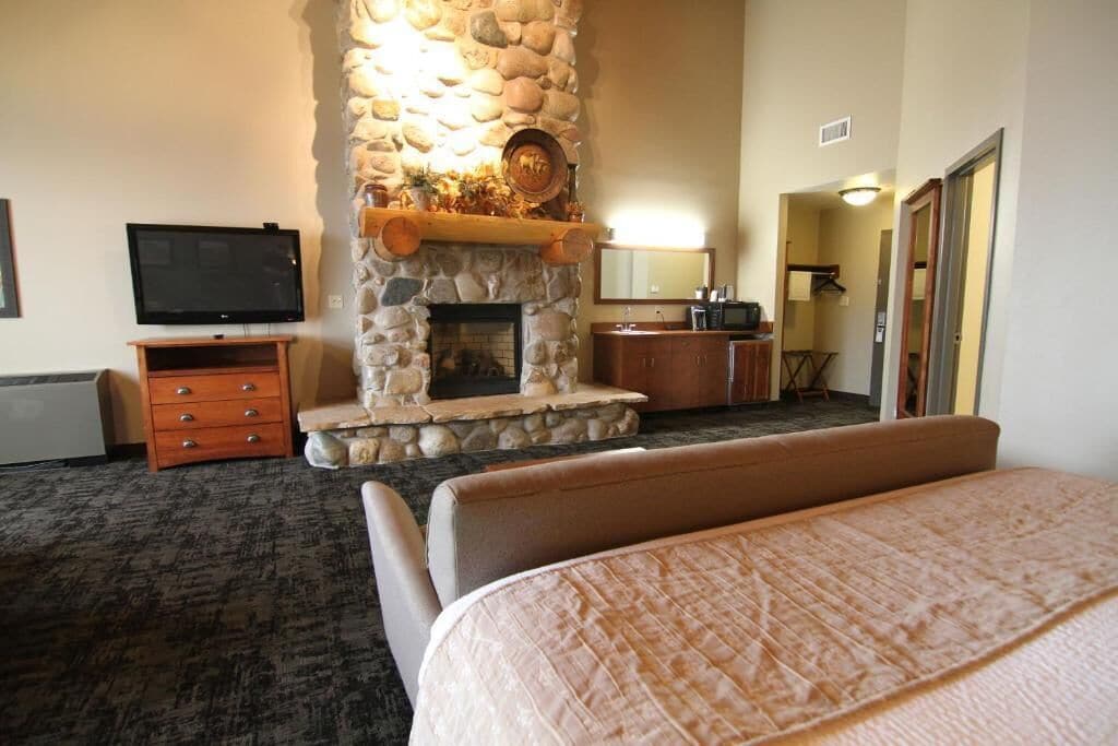 desk, blackout curtains, iron/ironing board, free cots/infant beds