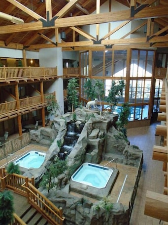 Restaurant. Casper C'mon Inn Hotel & Suites