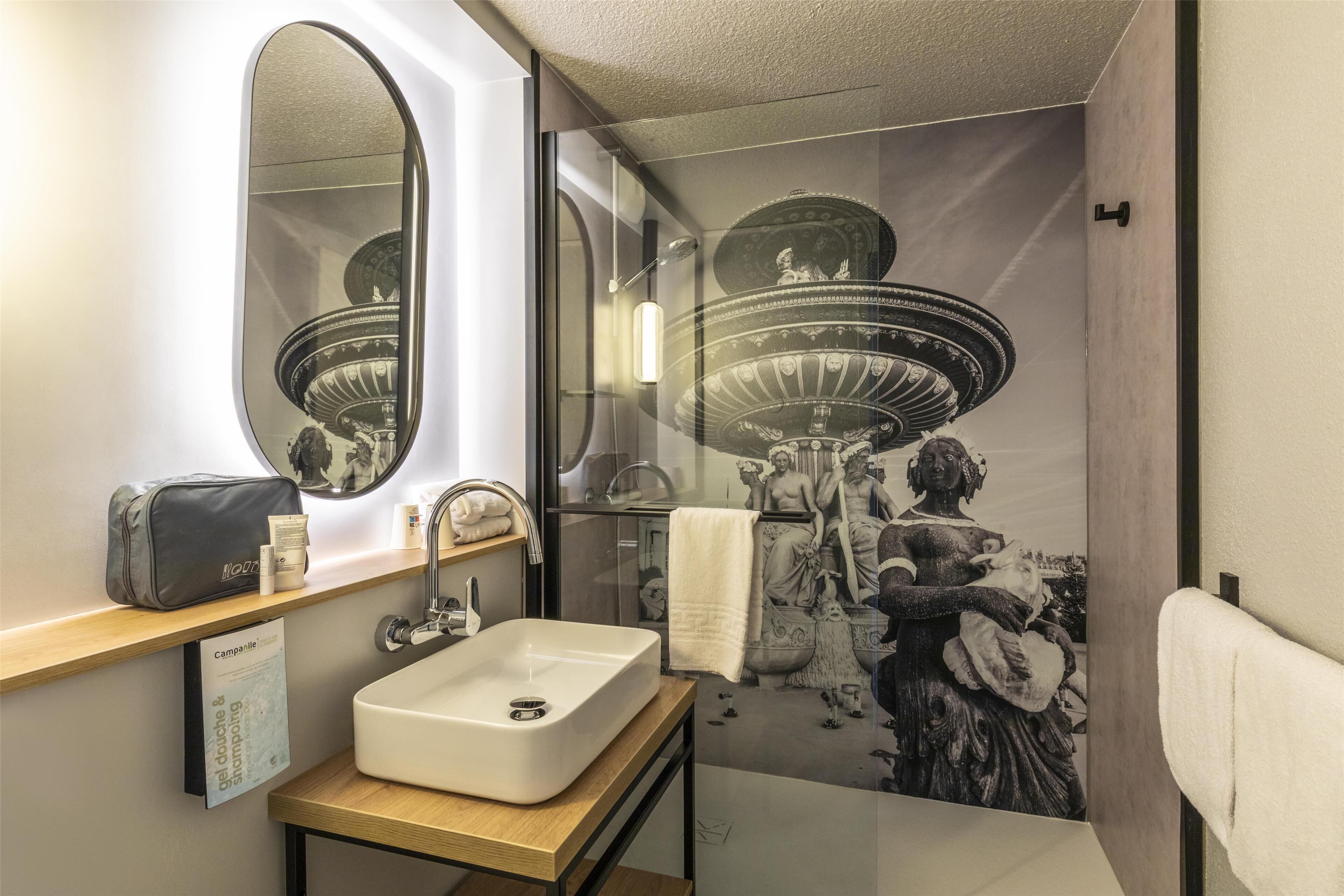 Rolstoeltoegankelijke badkamer