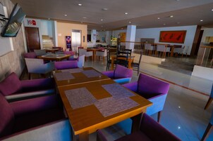 Breakfast, lunch and dinner served