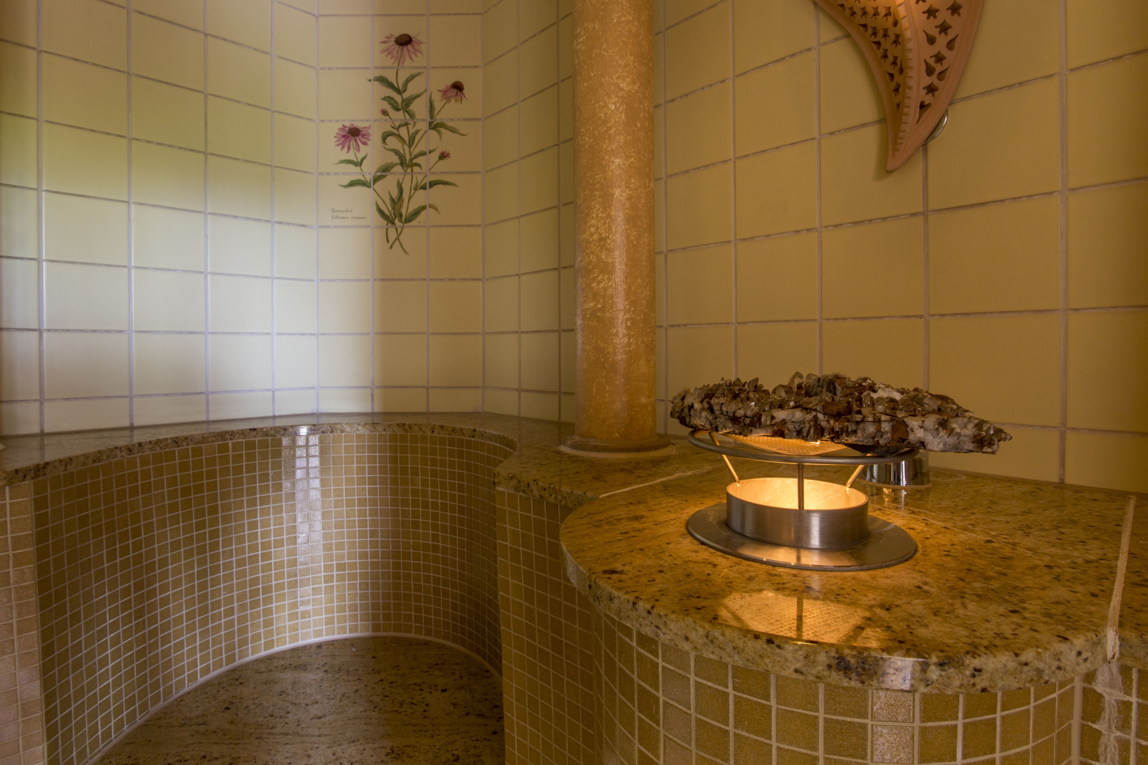 sauna, hot tub, steam room, turkish bath/hammam, body treatments