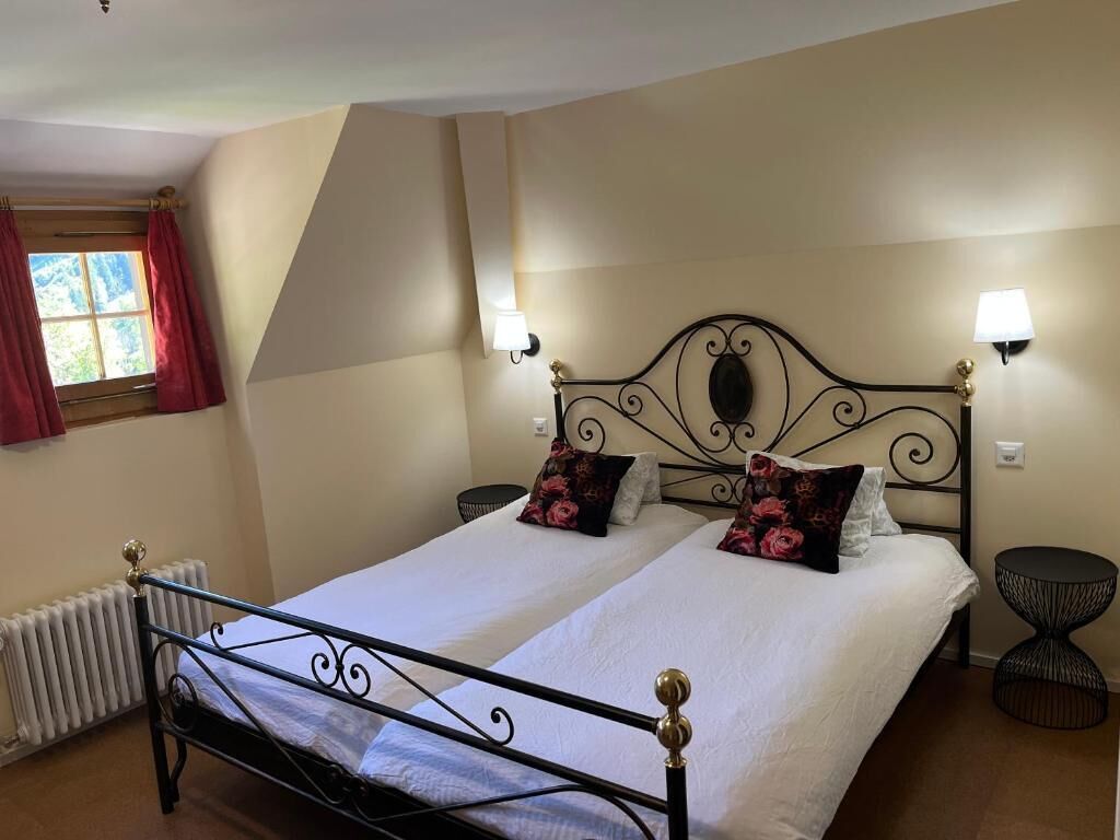 Habitación doble estándar | Escritorio, wifi gratis y ropa de cama 