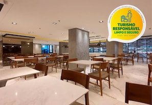 Free daily buffet breakfast