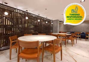 Frühstück, Mittagessen, Abendessen, brasilianische Küche 