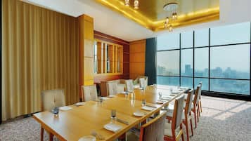 5 Restaurants, Frühstück, Mittagessen, Abendessen, italienische Küche