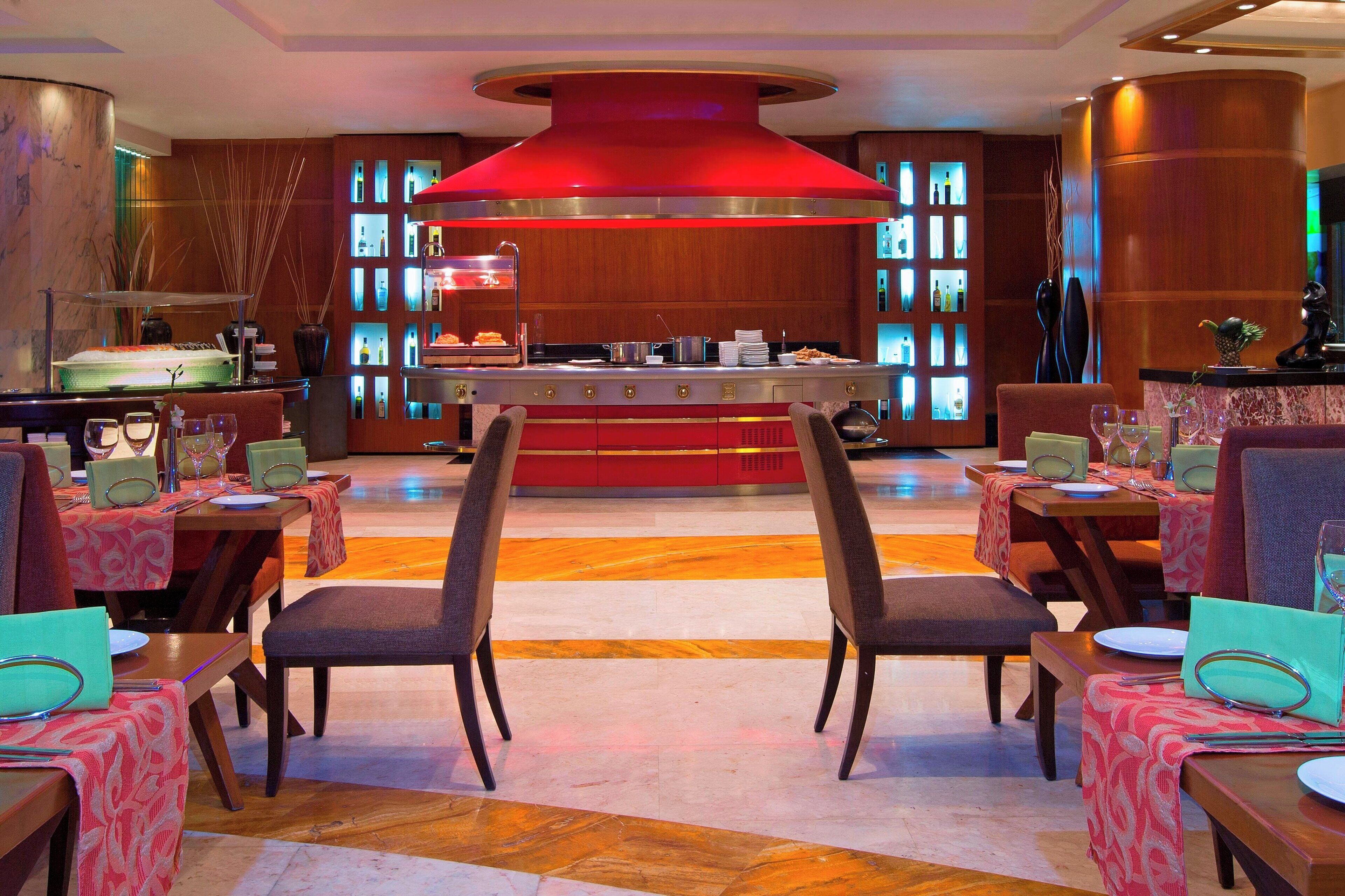 5 restaurants, breakfast, lunch, dinner served; italian cuisine