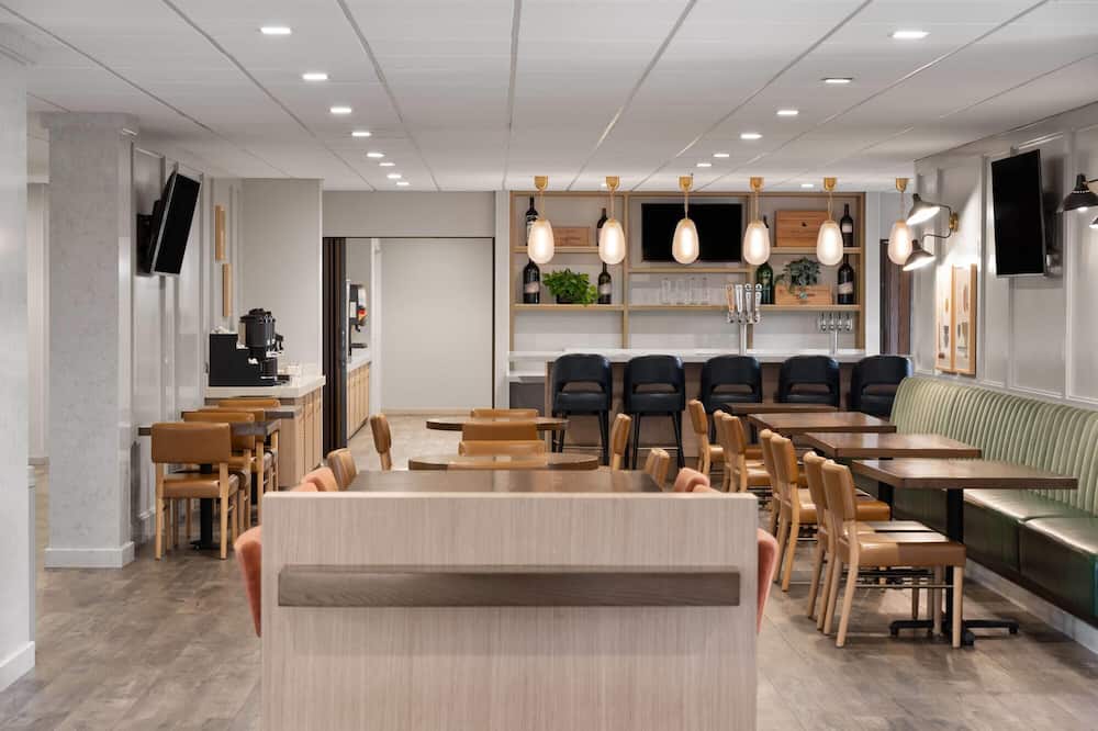 La Quinta Inn & Suites by Wyndham Paso Robles
