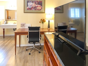 Individually decorated, desk, iron/ironing board, free WiFi