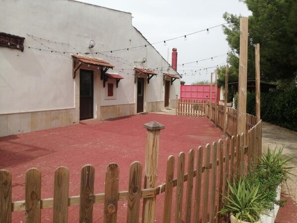 Apartment for 3 people | Terrace/patio - Holiday Residence (Turi)