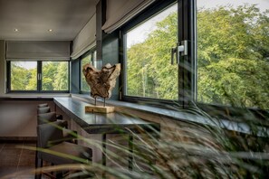 Standard Room, 1 King Bed, Garden View, Tower