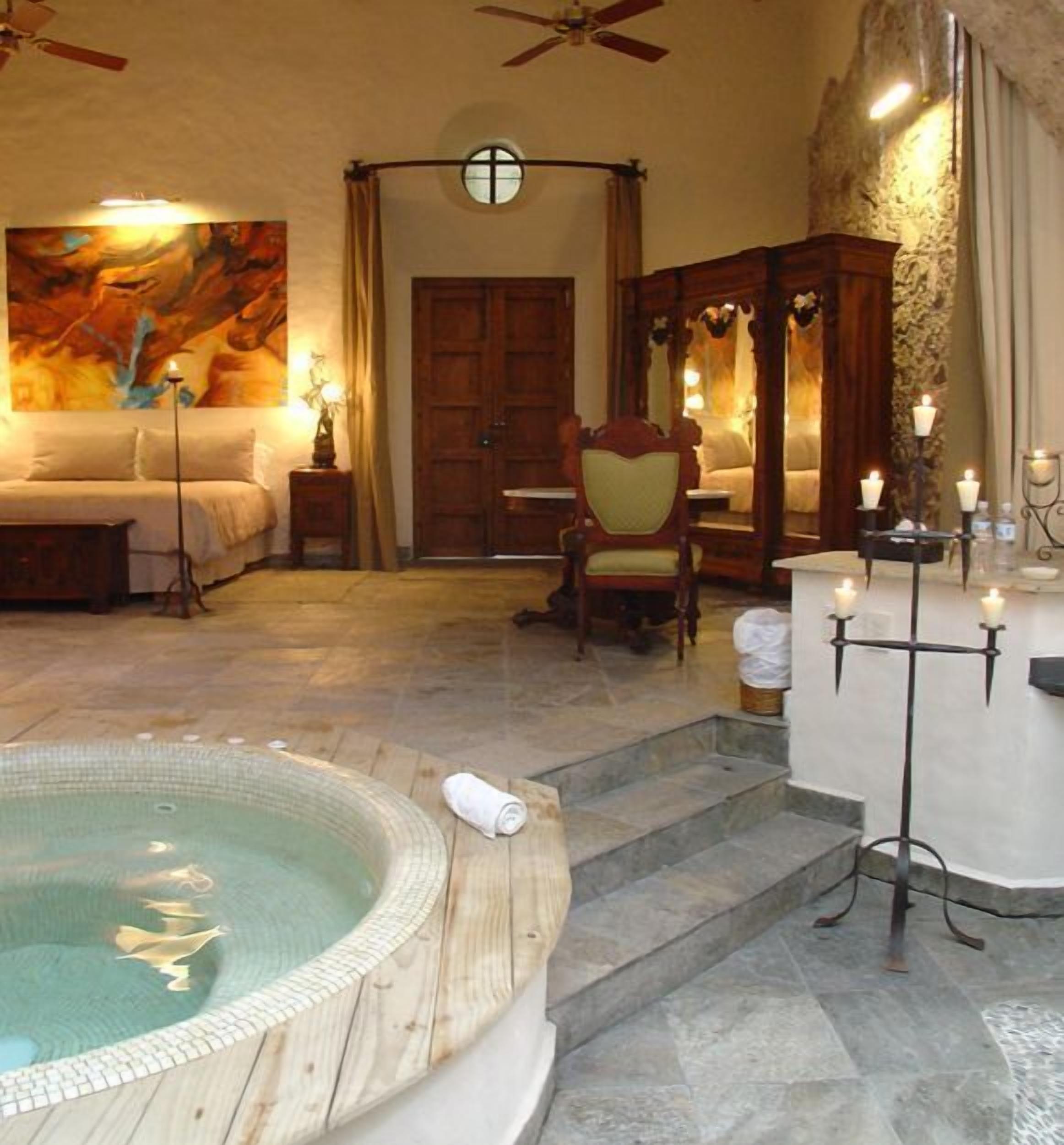 indoor spa tub