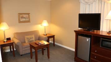 Suite, 2 Queen Beds (Two-Room Suite N/S) | Living room