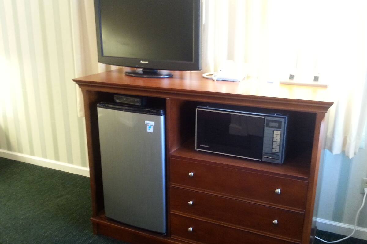 mini fridge