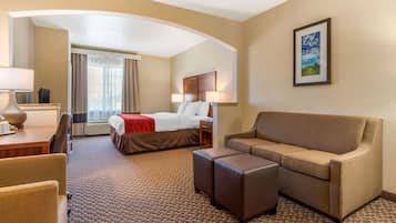 Suite, Nichtraucher | Zimmersafe, Schreibtisch, Bügeleisen/Bügelbrett, Zustellbetten