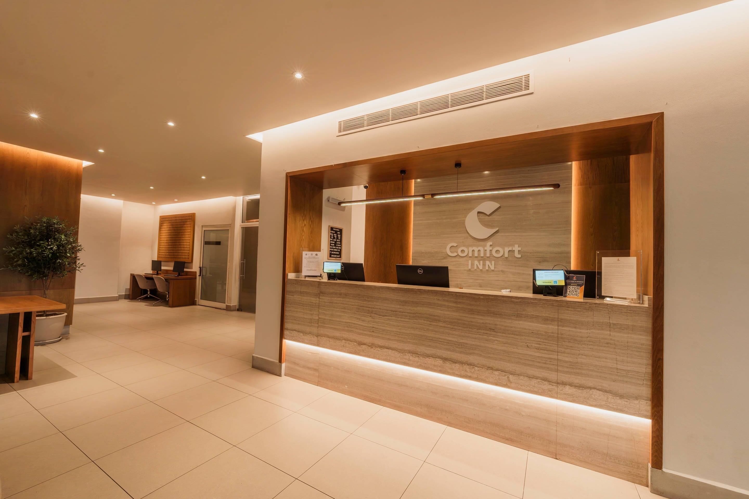 Foto - Comfort Inn Monterrey Valle