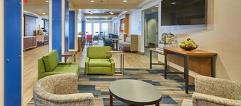 Holiday Inn Express Hotel & Suites Medford-Central Point by IHG