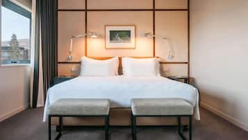 Superior Double Room | 1 bedroom, minibar, in-room safe, desk