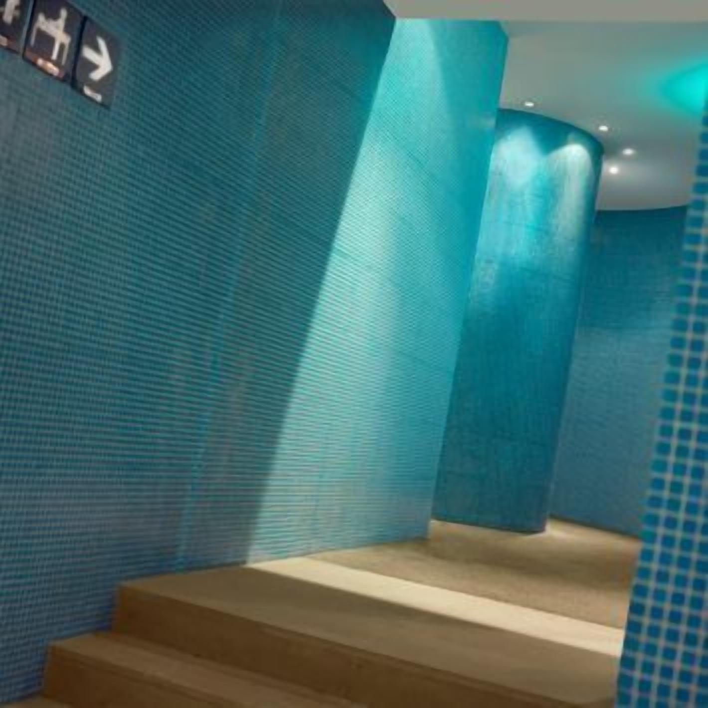 couples treatment room(s), sauna, hot tub, turkish bath/hammam