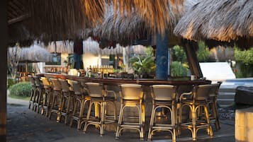 Bar (en la propiedad)