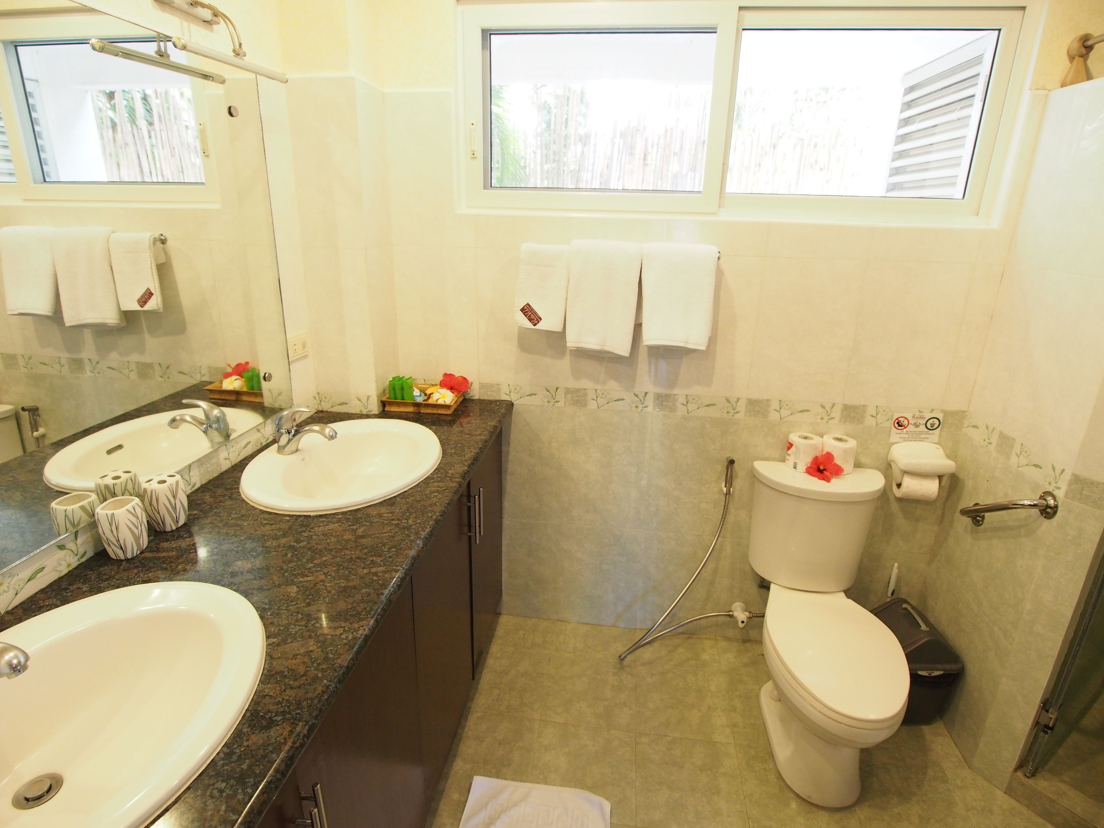 family room | bathroom | shower, free toiletries, hair dryer, slippers