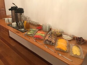 Daily buffet breakfast for a fee - At Winkfield House (Cape Town)
