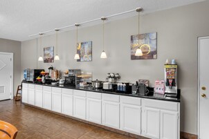 Desayuno continental incluido todos los días 