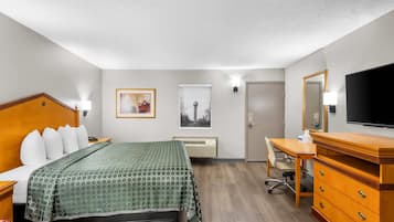 Pillow-top beds, desk, iron/ironing board, free cots/infant beds